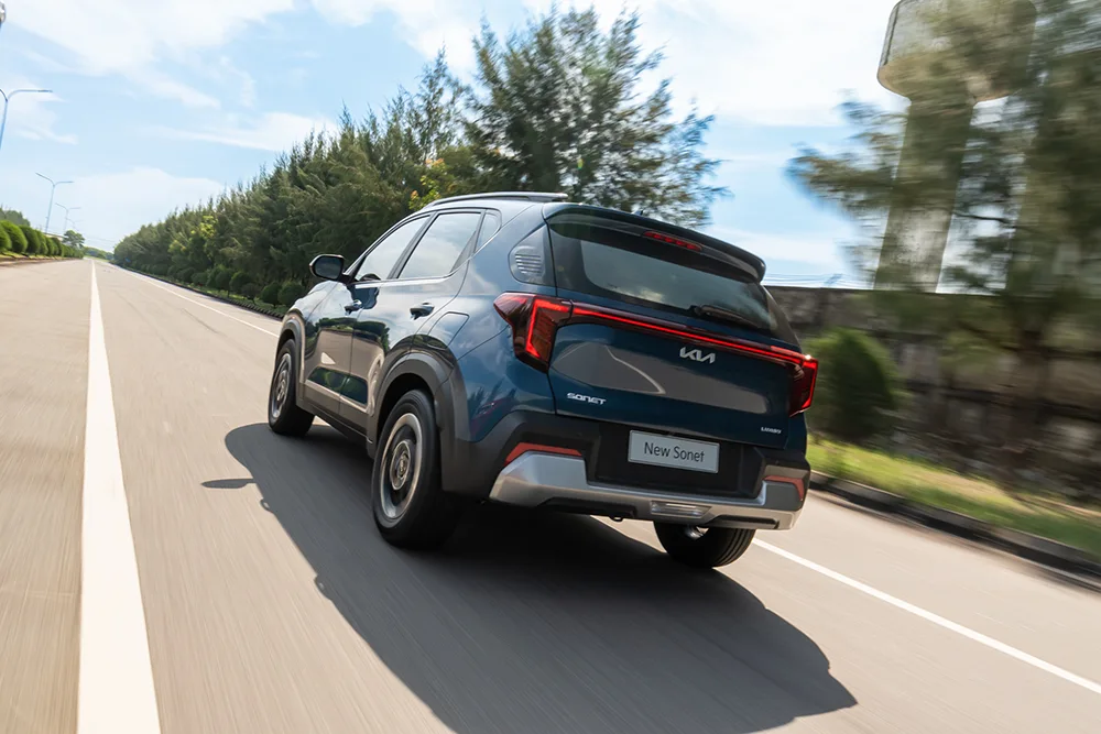 New KIA Sonet